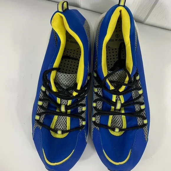 Sand n Sun blue and yellow mens water shoes size 9.5. Has hard bottom - Picture 5 of 7